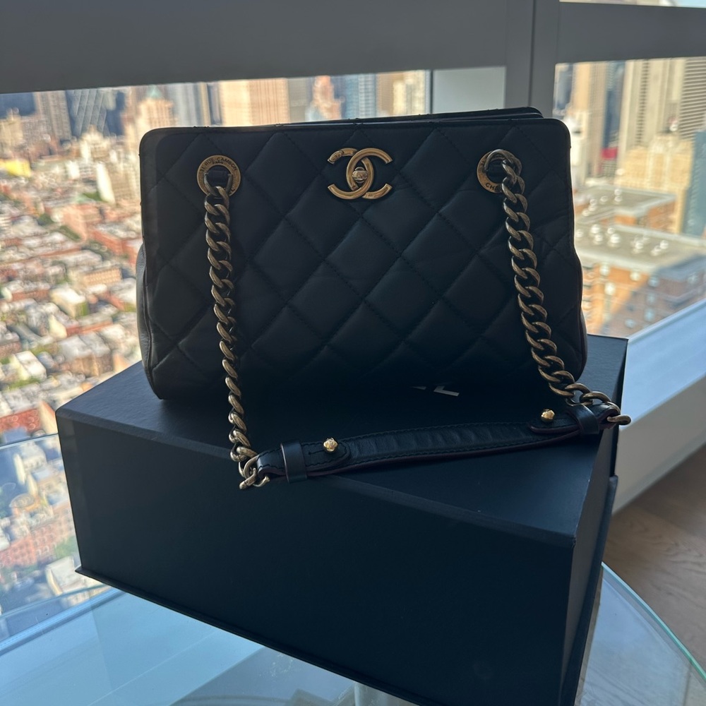 Chanel 31 Rue Cambon bag. Very good condition